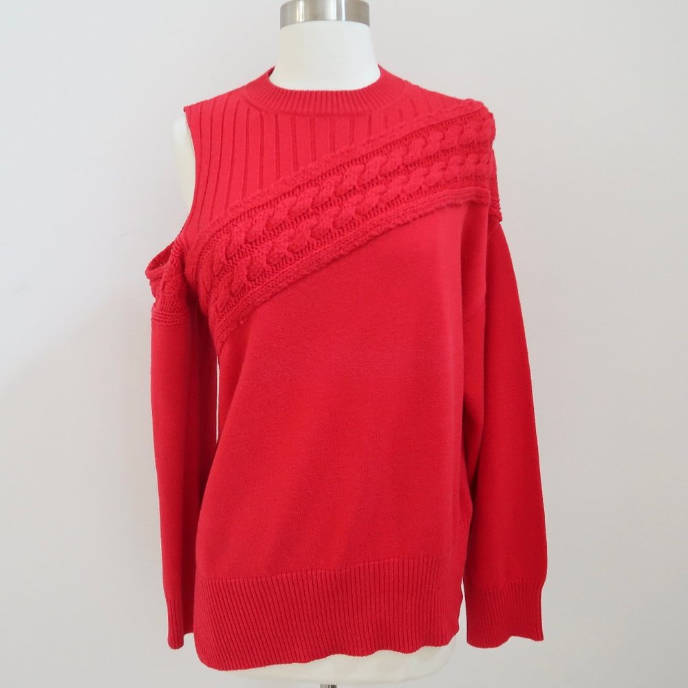 MIHARA YASUHIRO Asymmetric cable knit sweater O/S